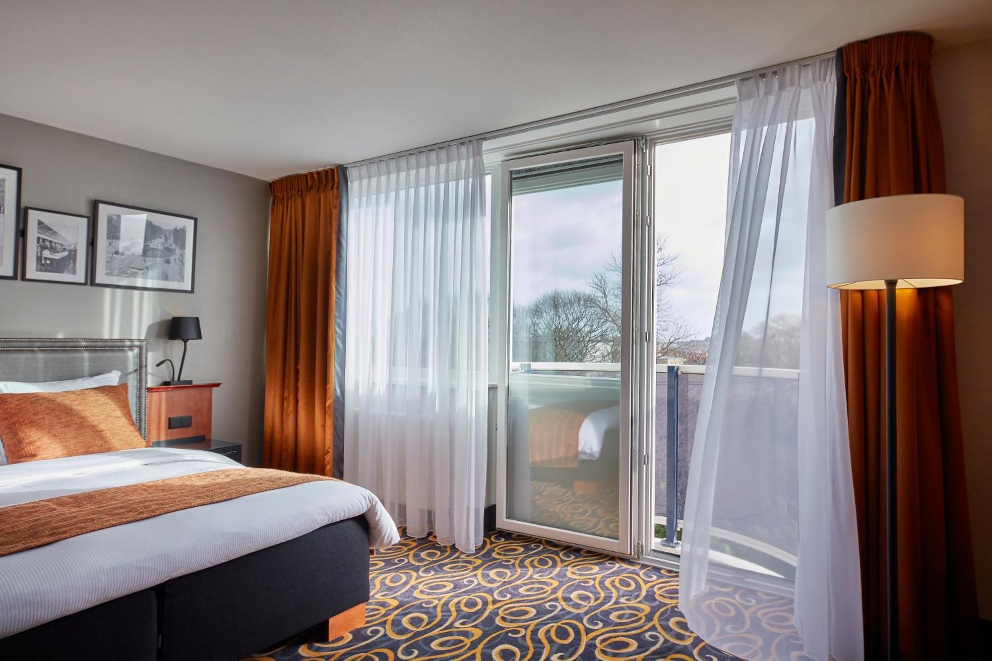 Carlton Square Hotel Гарлем Номер фото